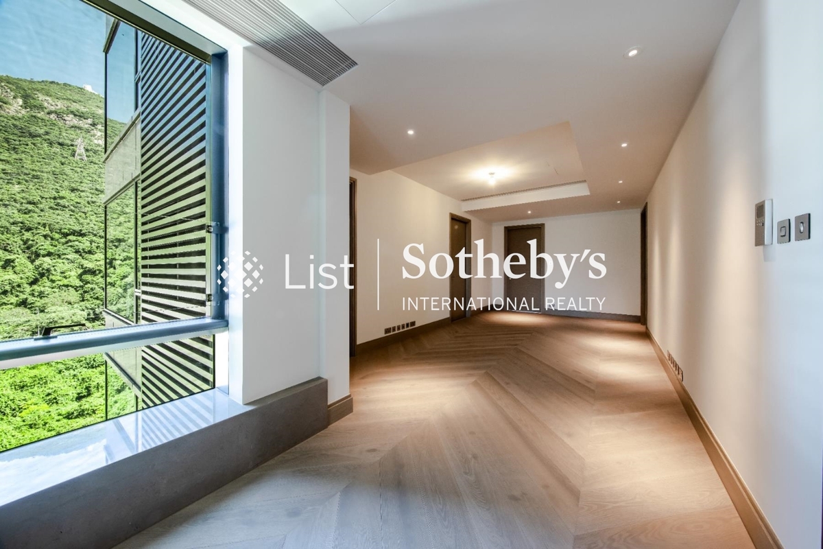 8 Deep Water Bay Drive 深水灣徑8號 | Corridor