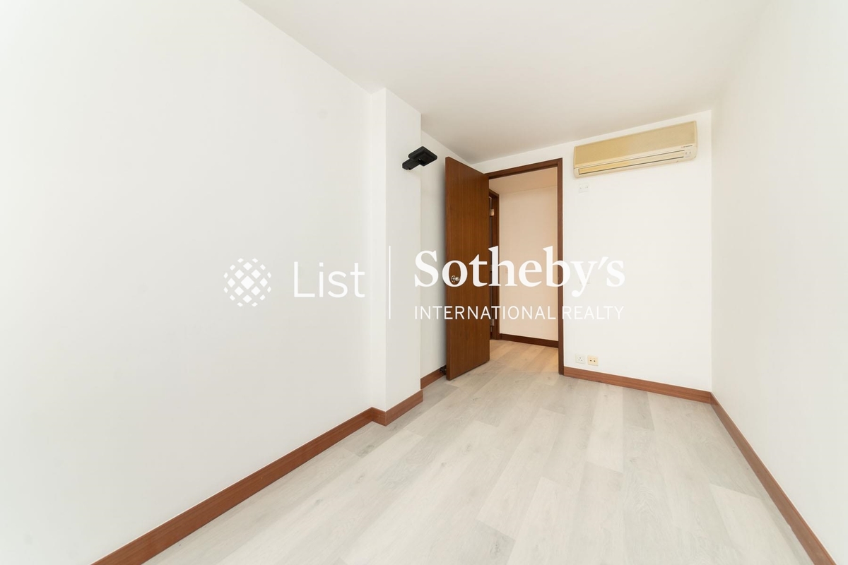 15-21 Broom Road 蟠龍道15-21號 | Third Bedroom