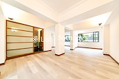 15-21 Broom Road 蟠龙道15-21号 | Living and Dining Room