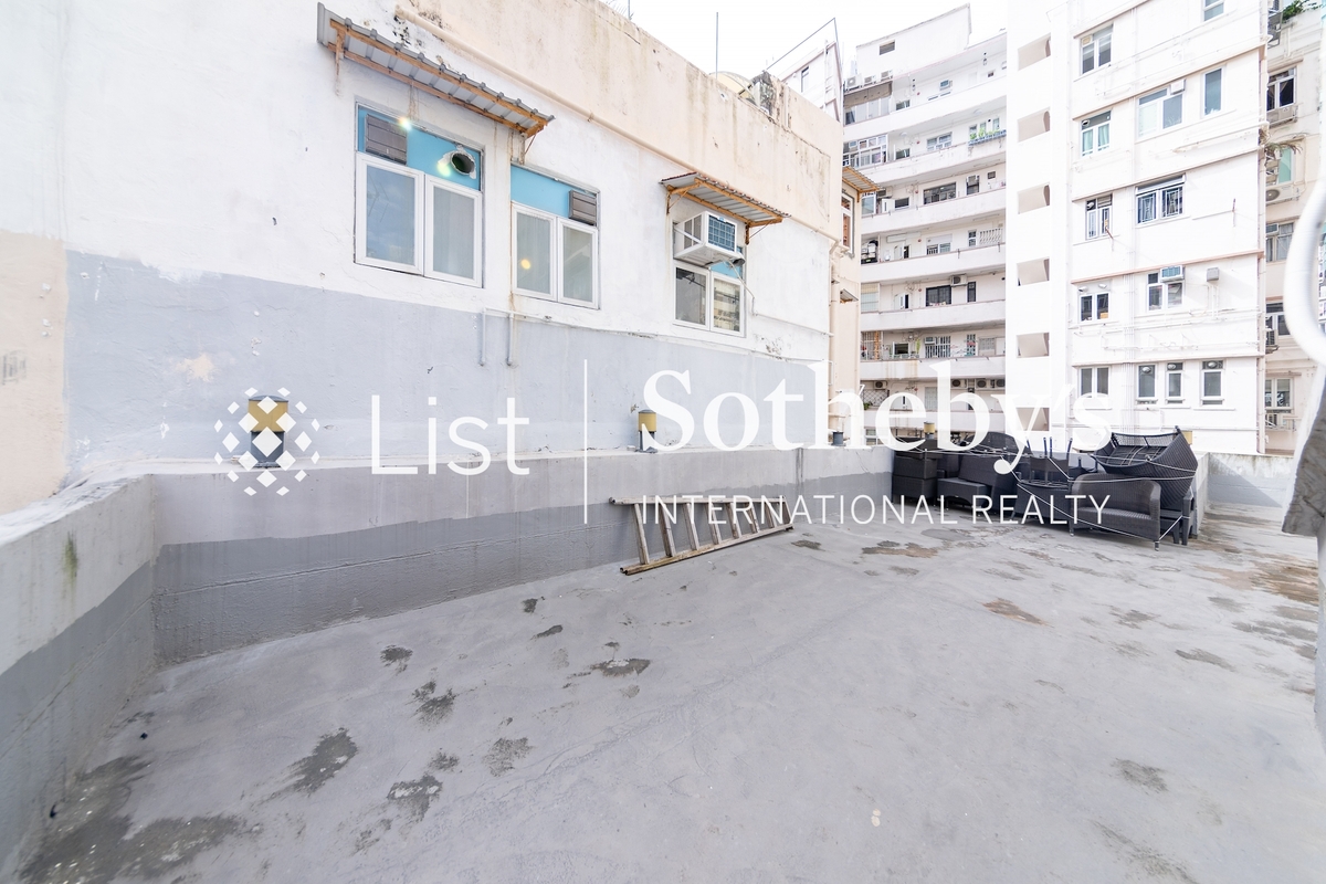 Nos. 9-11 Sing Woo Road 成和道9-11號 | Private Roof Terrace