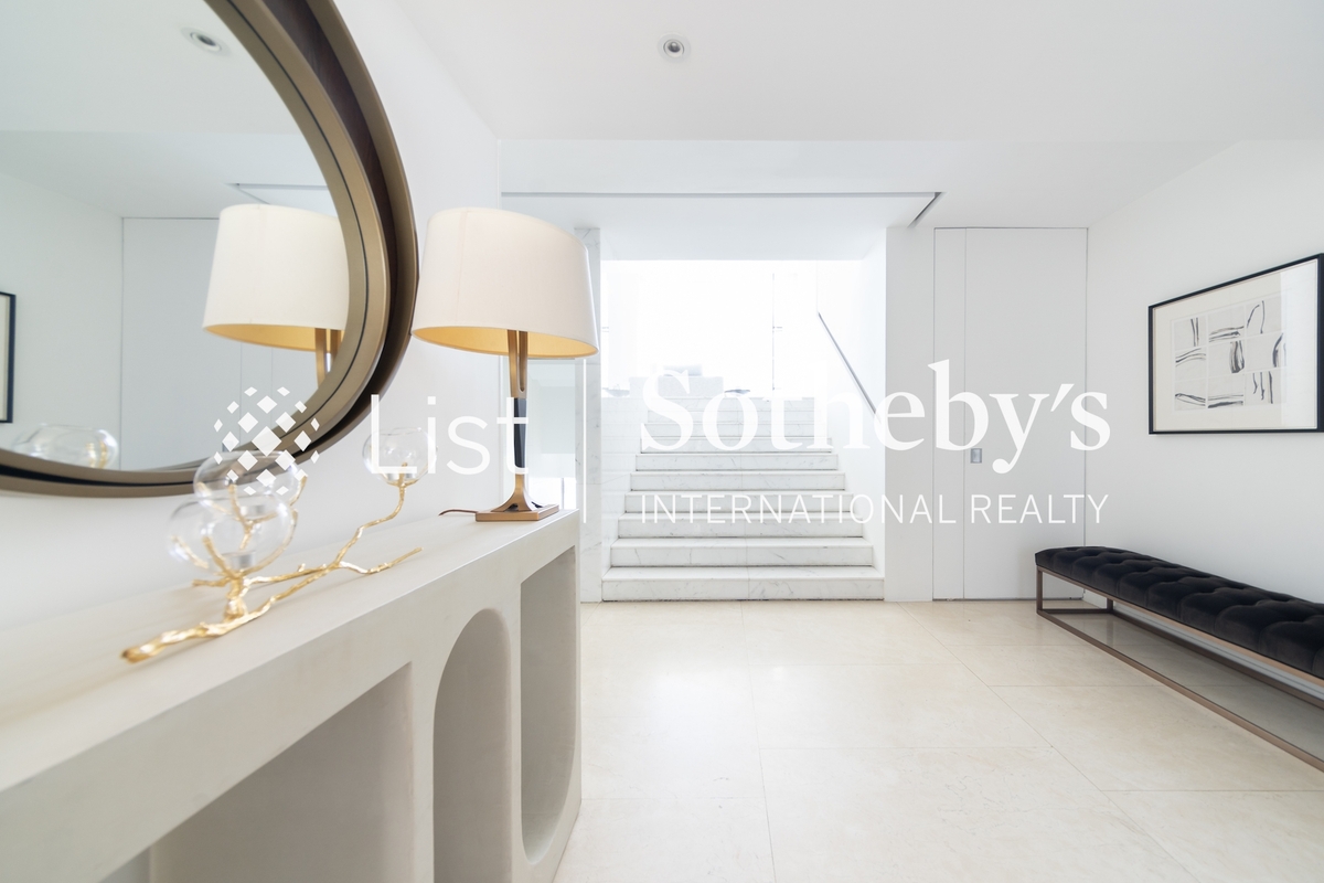 12-22 Black's Link 布力徑12-22號 | Foyer