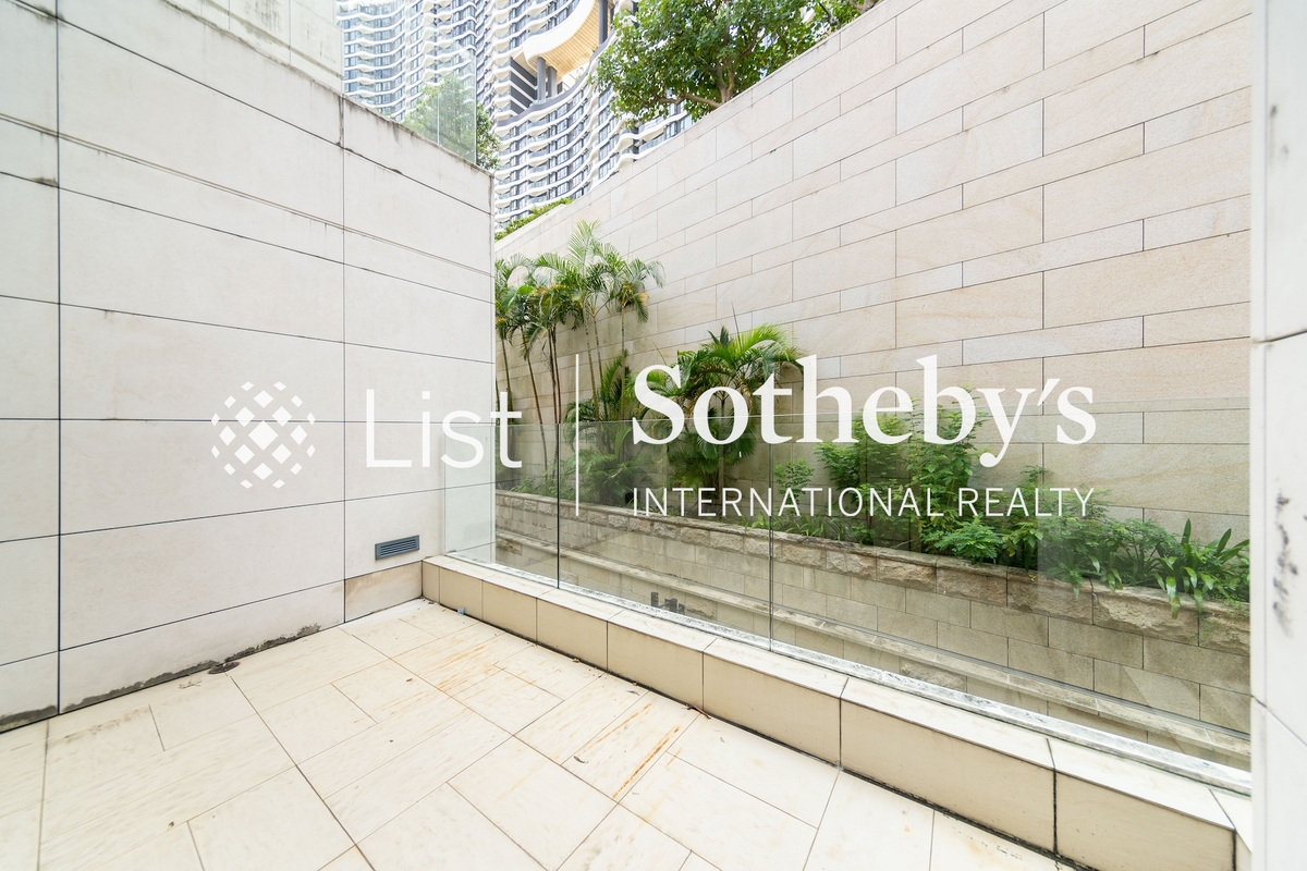 Residence Bel-Air Phase 5 Villa Bel-Air 贝沙湾 5期 洋房 | Private Terrace off Family Room