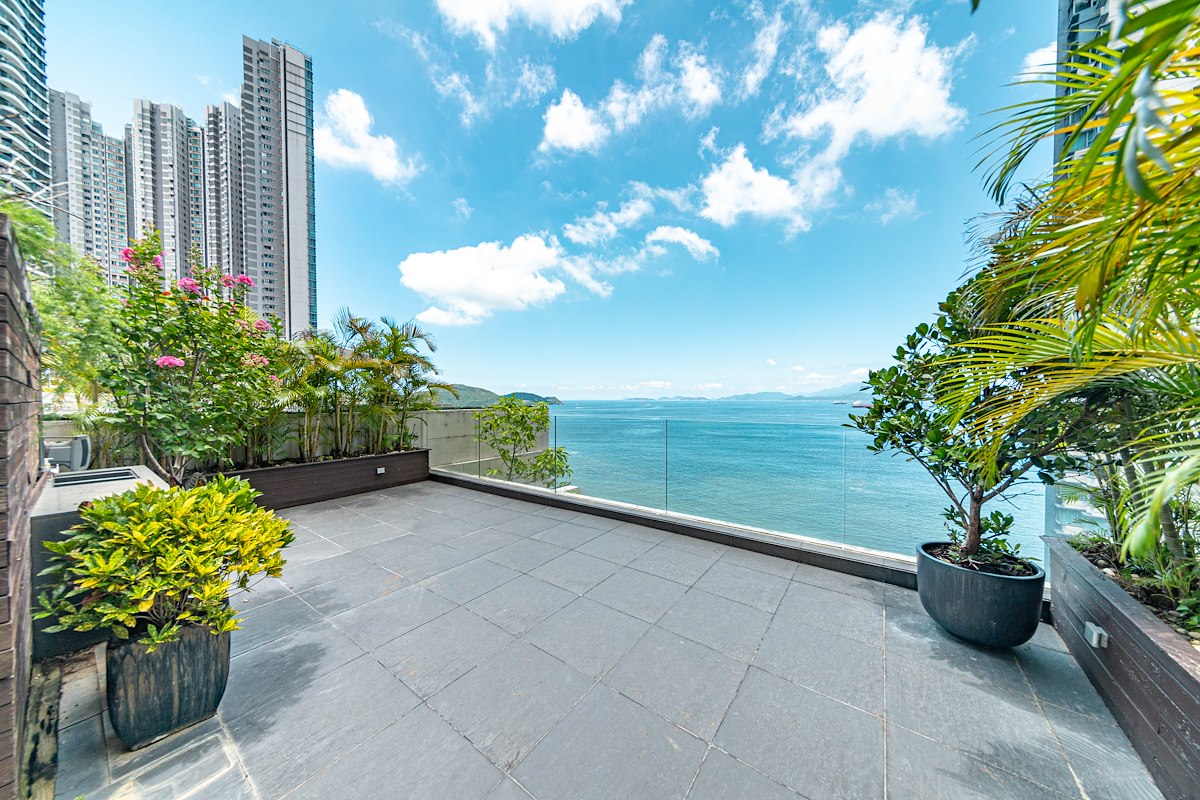 Residence Bel-Air Phase 5 Villa Bel-Air 貝沙灣 5期 洋房 | View from Private Roof Terrace