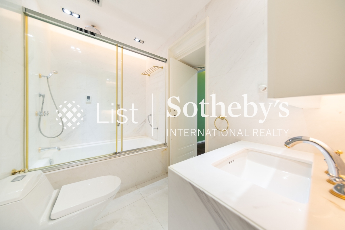 Residence Bel-Air Phase 5 Villa Bel-Air 貝沙灣 5期 洋房 | Second En-suite Bathroom