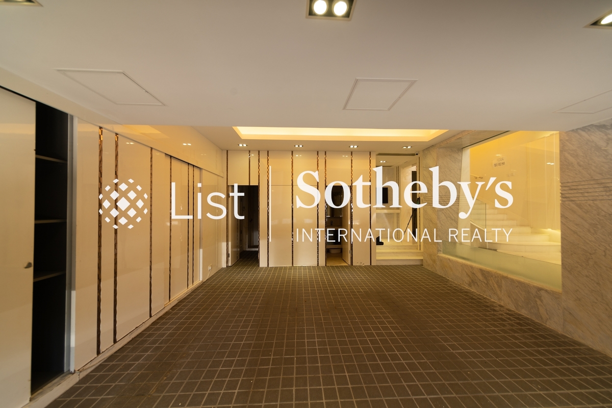 Residence Bel-Air Phase 5 Villa Bel-Air 貝沙灣 5期 洋房 | Private Carport