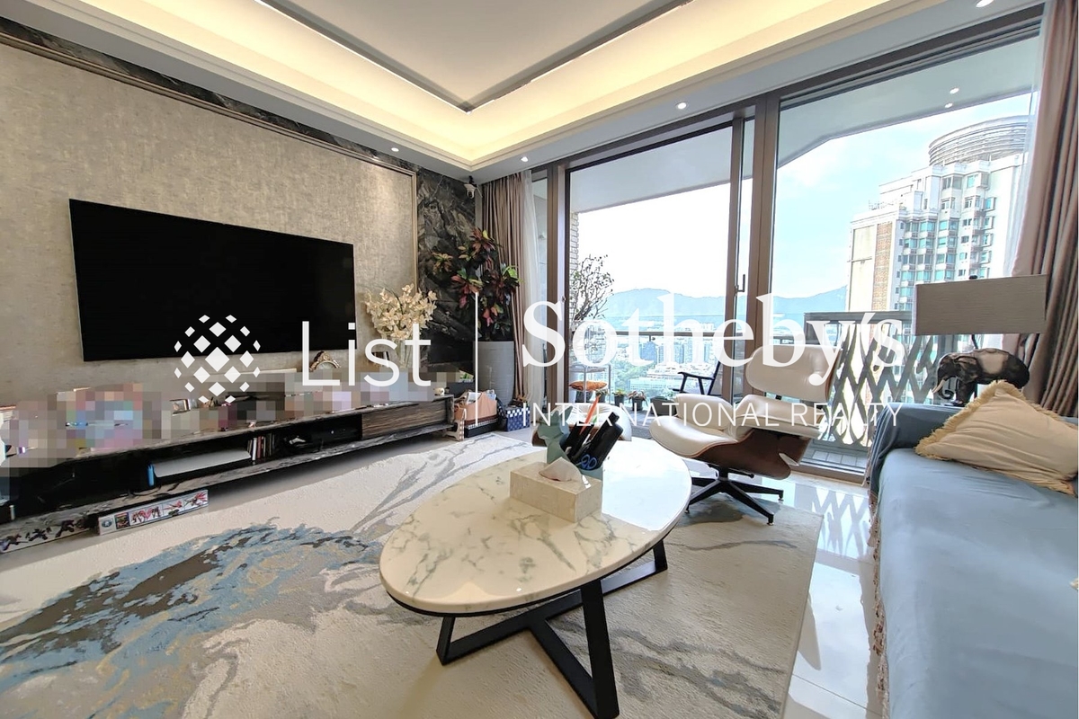 Celestial Heights Phase 1 半山壹號第一期 | Living and Dining Room