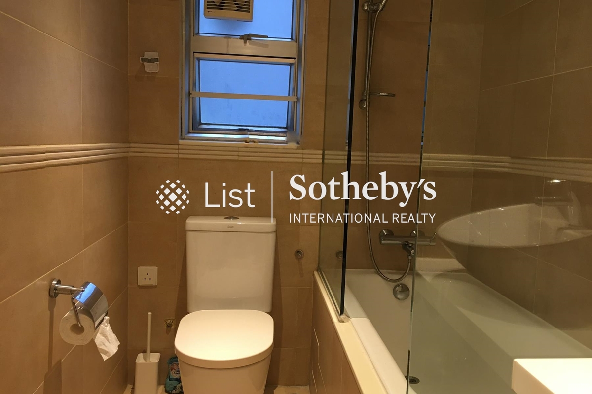 Evelyn Towers 云景台 | Guest Bathroom