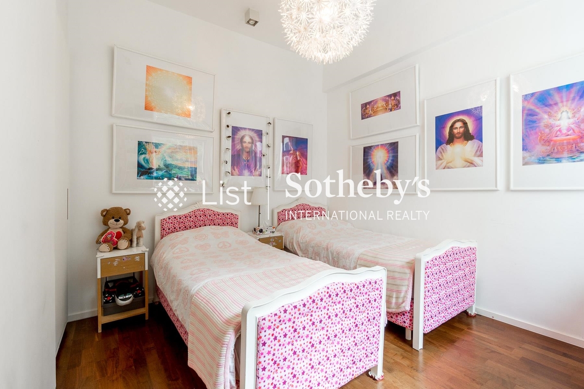 35-41 Village Terrace 山村臺35-41號 | Third Bedroom