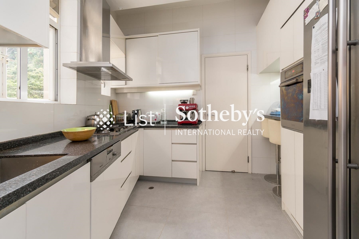 35-41 Village Terrace 山村臺35-41號 | Kitchen