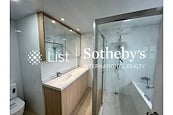 Victoria Court 維多利大廈 | Master Bathroom