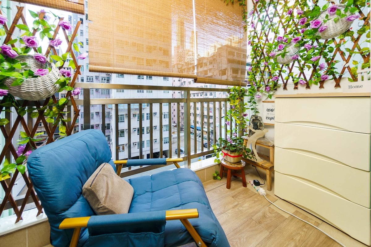 La Vogue Court 利華閣 | Balcony off Living and Dining Room