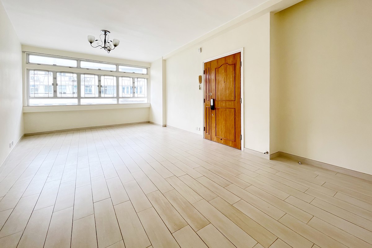 Hoden Bond 蕙園 | Living and Dining Room