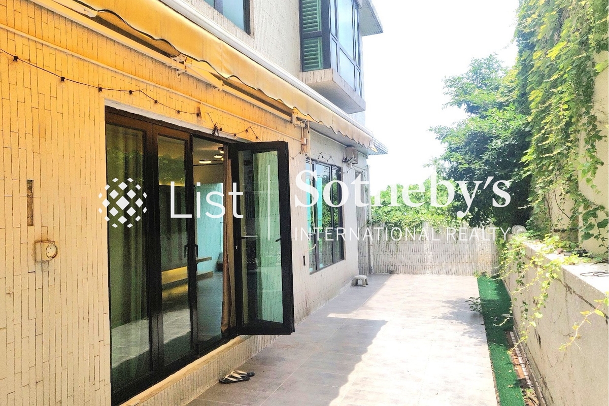 La Mer 浪頤居 | Sidewalk