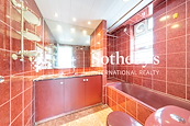 Shan Kwong Court 山光楼 | Master Bathroom