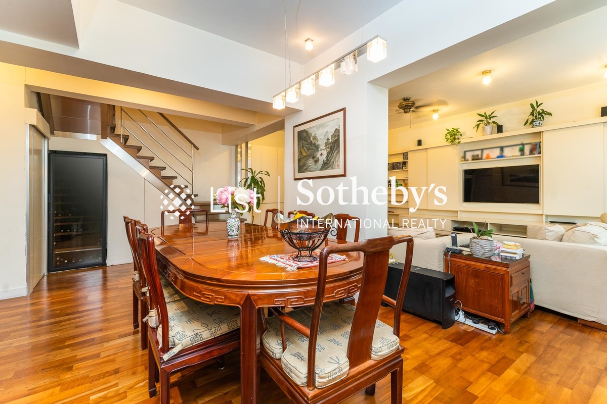 Shan Kwong Court 山光樓 | Living and Dining Room