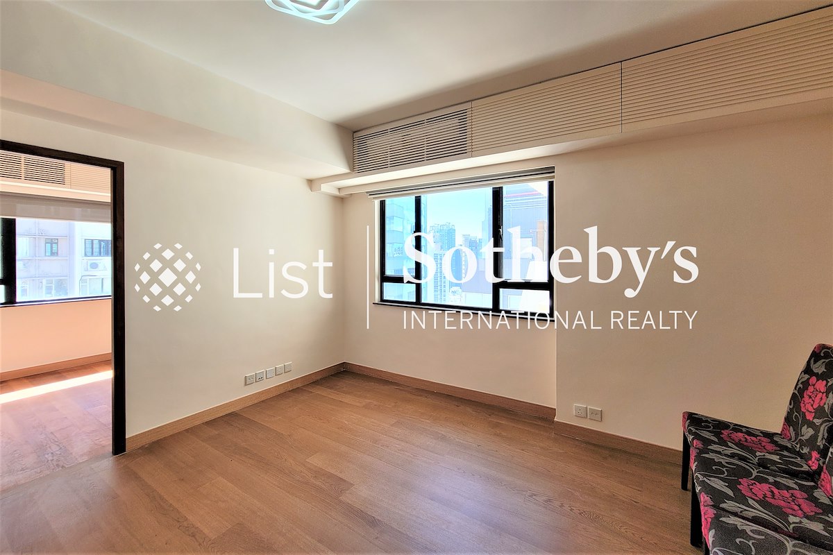 Arbuthnot House 亞畢諾大廈 | Living and Dining Room