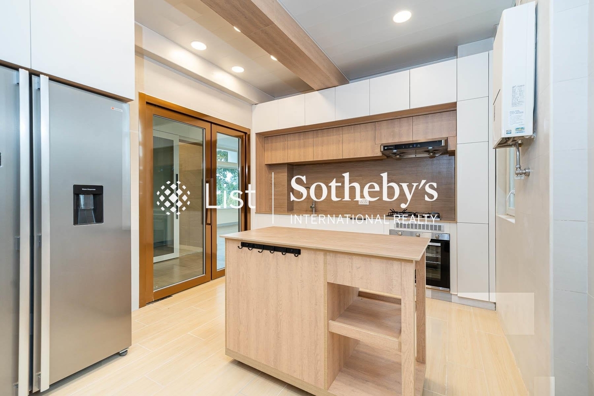 Nos. 51-53 Stanley Village Road 赤柱村道51-53號 | Kitchen