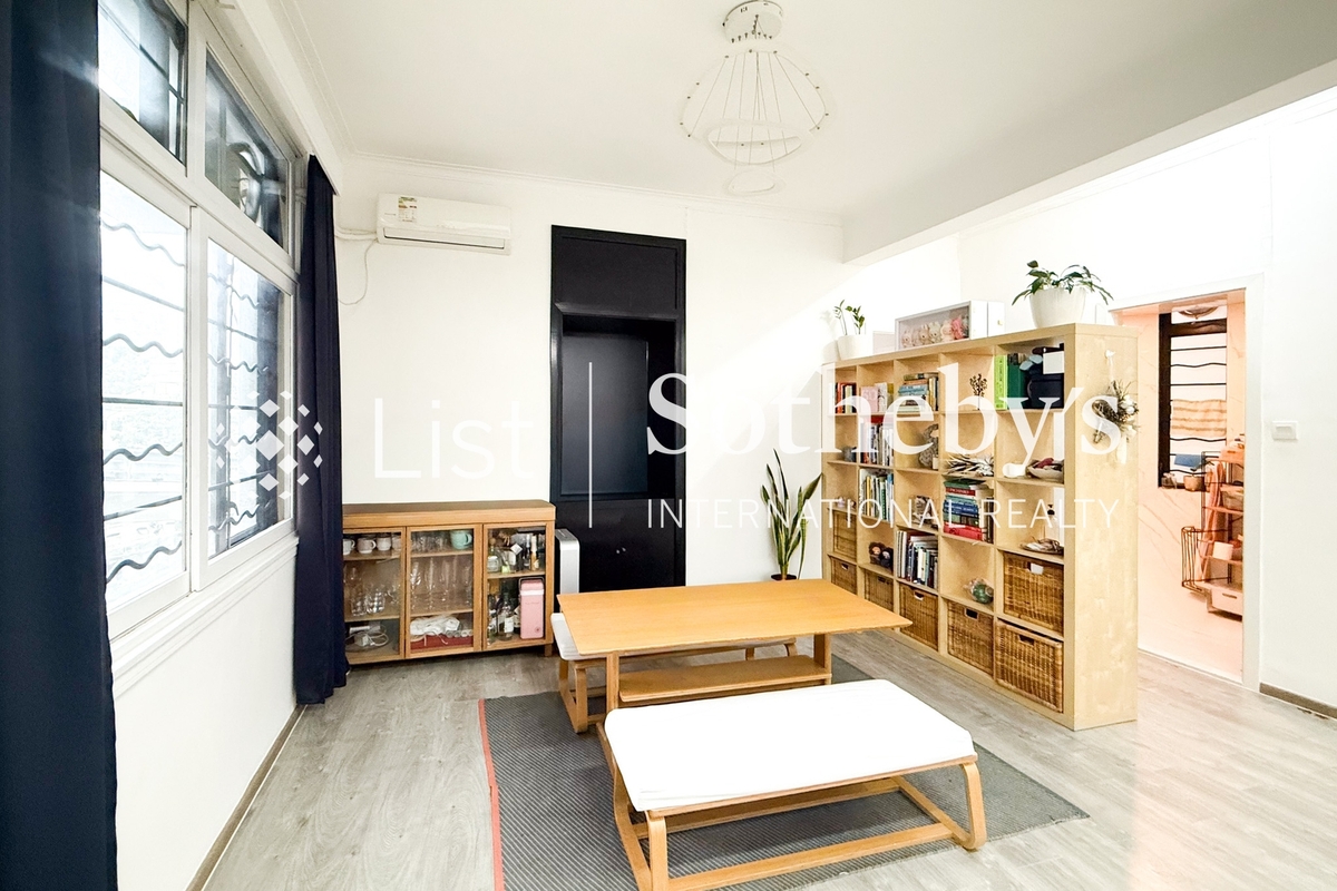 2 Tramway Path 缆车径2号 | Living and Dining Room