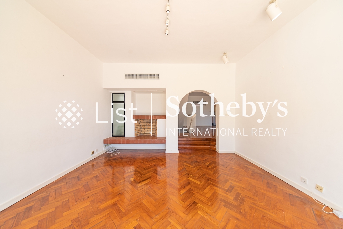 Red Hill Park 紅山花園 | Living Room