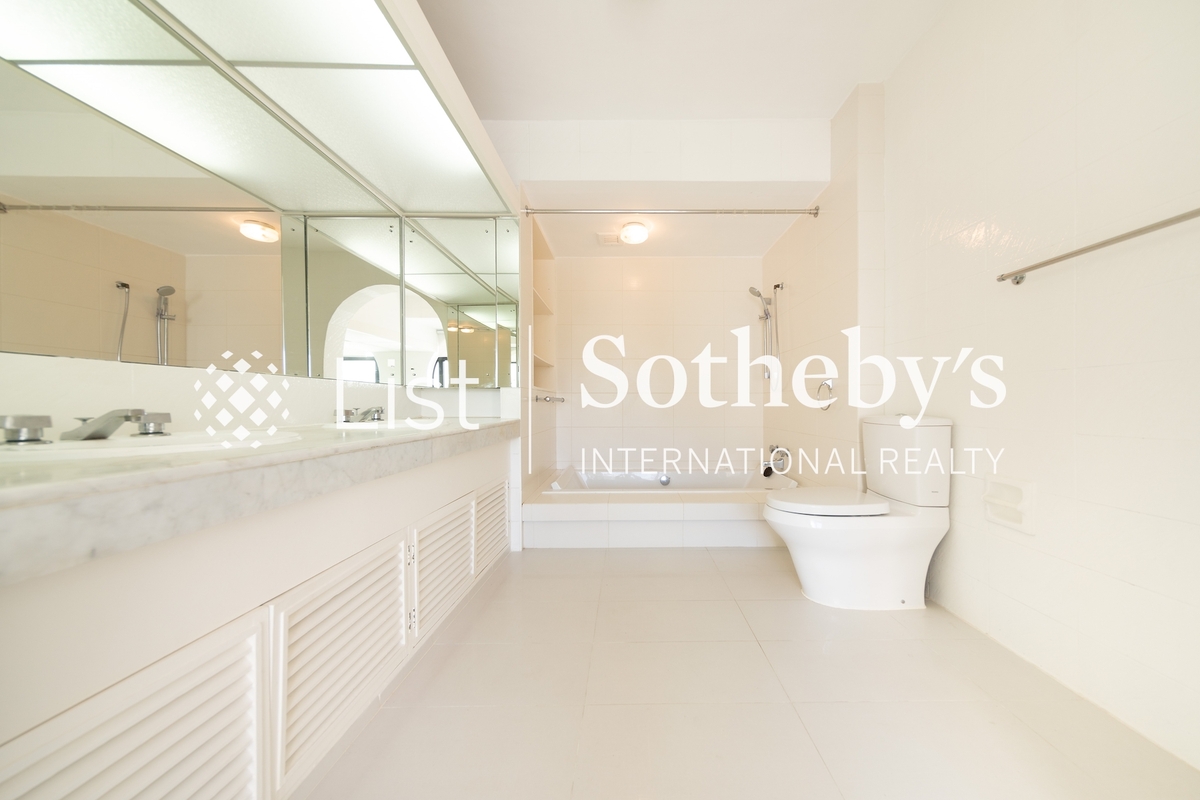 Red Hill Park 紅山花園 | Master Bathroom