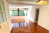 Emerald Gardens 雅翠園 | Living and Dining Room