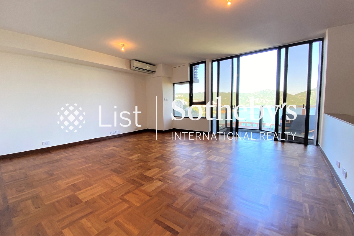 The Manhattan 曼克頓花園 | Living Room