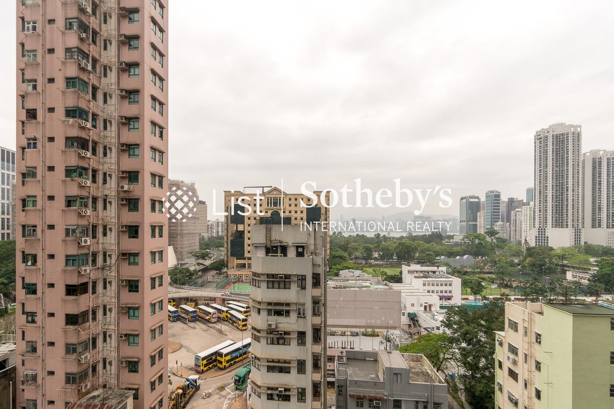 Jones Hive 雋琚 | View from Living and Dining Room
