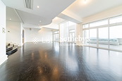 No. 84 Peak Road 山頂道84號 | Living and Dining Room
