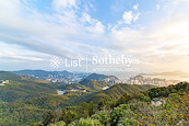 No. 84 Peak Road 山頂道84號 | View from Private Roof Terrace