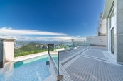 No. 84 Peak Road 山頂道84號 | Private Terrace off Living and Dining Room