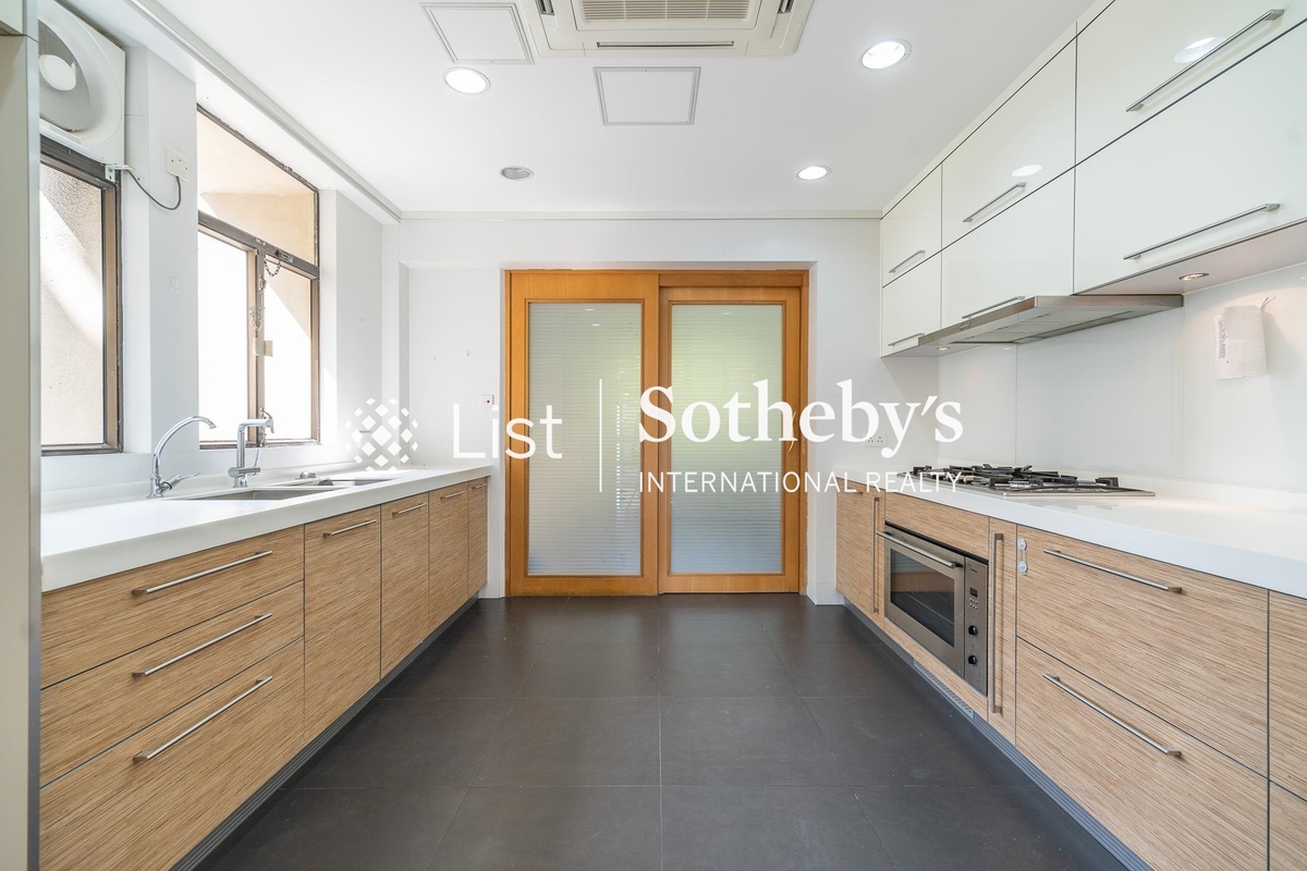 Belgravia Heights 碧濤閣 | Kitchen