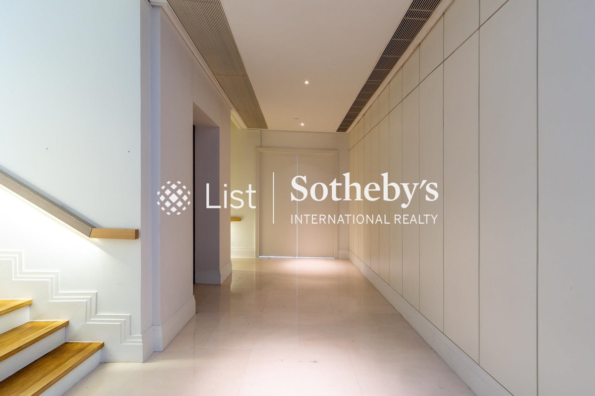 7-15 Mount Kellett Road 加列山道7-15號 | Corridor