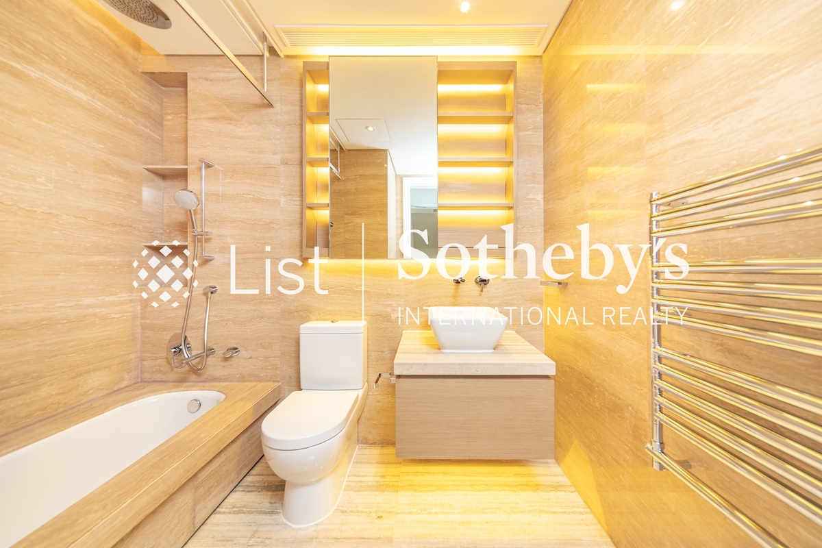 7-15 Mount Kellett Road 加列山道7-15號 | Third En-suite Bathroom