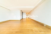7-15 Mount Kellett Road 加列山道7-15號 | Living Room
