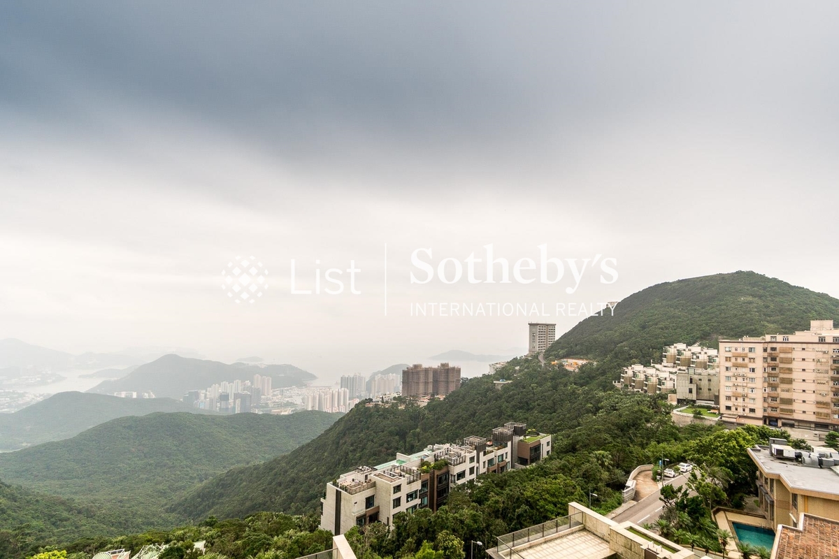 Twelve Peaks 加列山道12號 | View from Private Garden