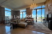 Twelve Peaks 加列山道12号 | Living and Dining Room
