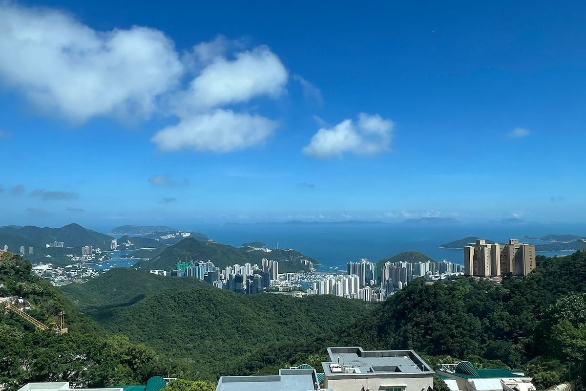 Twelve Peaks 加列山道12号 | View from Living and Dining Room