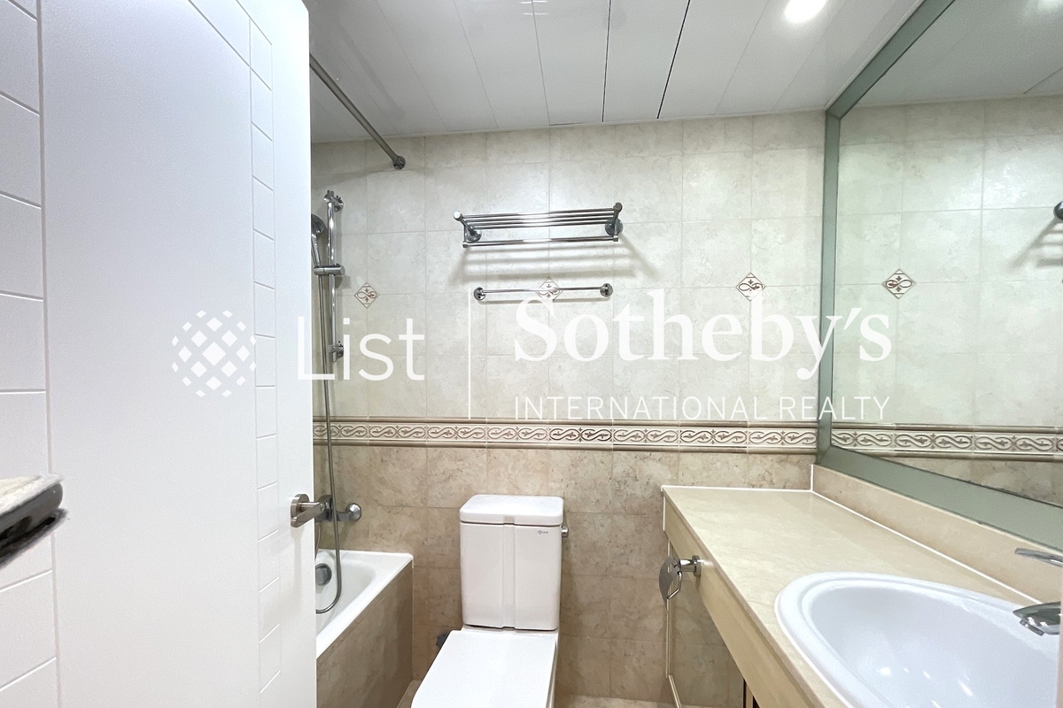 Ronsdale Garden 龙华花园 | Master Bathroom