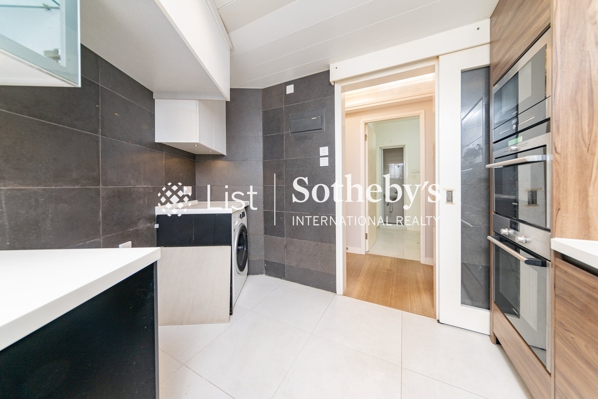 Ronsdale Garden 龍華花園 | Kitchen