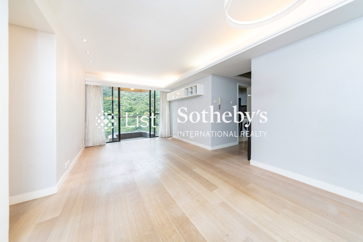 Ronsdale Garden 龍華花園 | Living and Dining Room