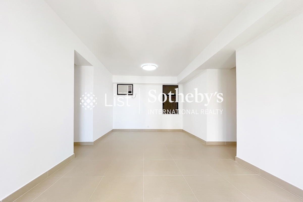 Ronsdale Garden 龙华花园 | Living and Dining Room