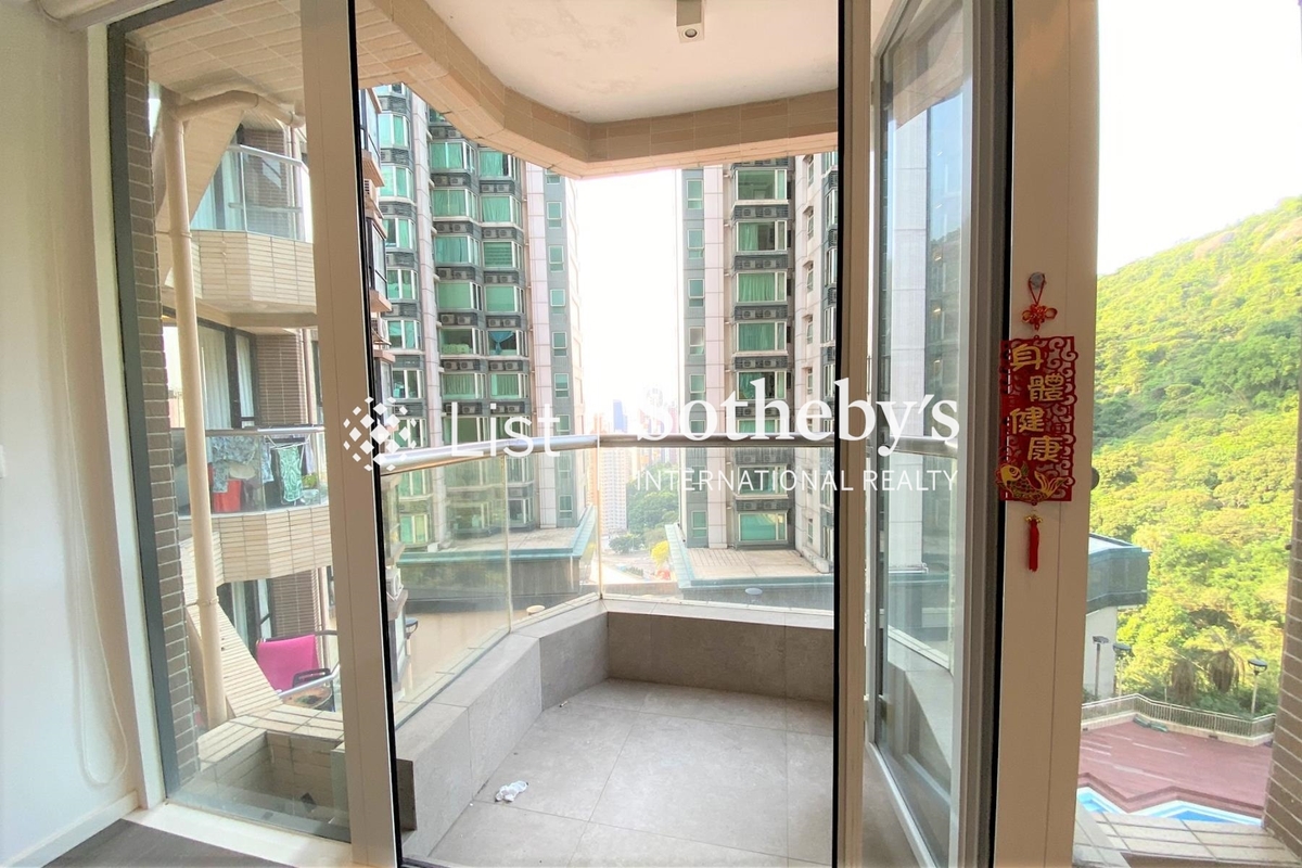 Ronsdale Garden 龍華花園 | Balcony off Living and Dining Room