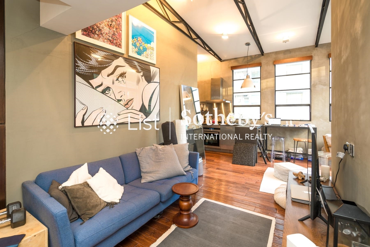 1 U Lam Terrace 裕林臺 1 號 | Living and Dining Room