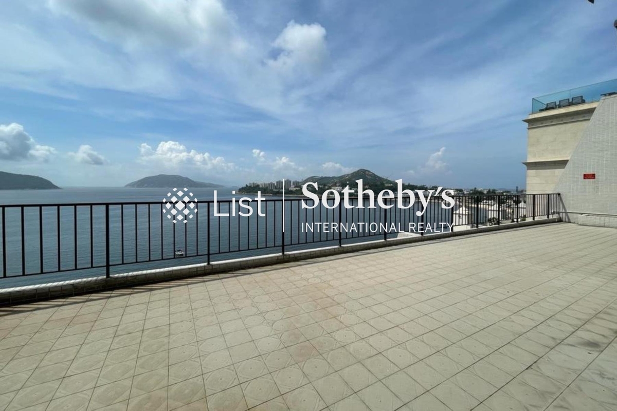 Tai Tam Crescent 映月閣 | Private Terrace off Living and Dining Room and Bedrooms
