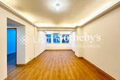 Great George Building 華登大廈 | Living and Dining Room