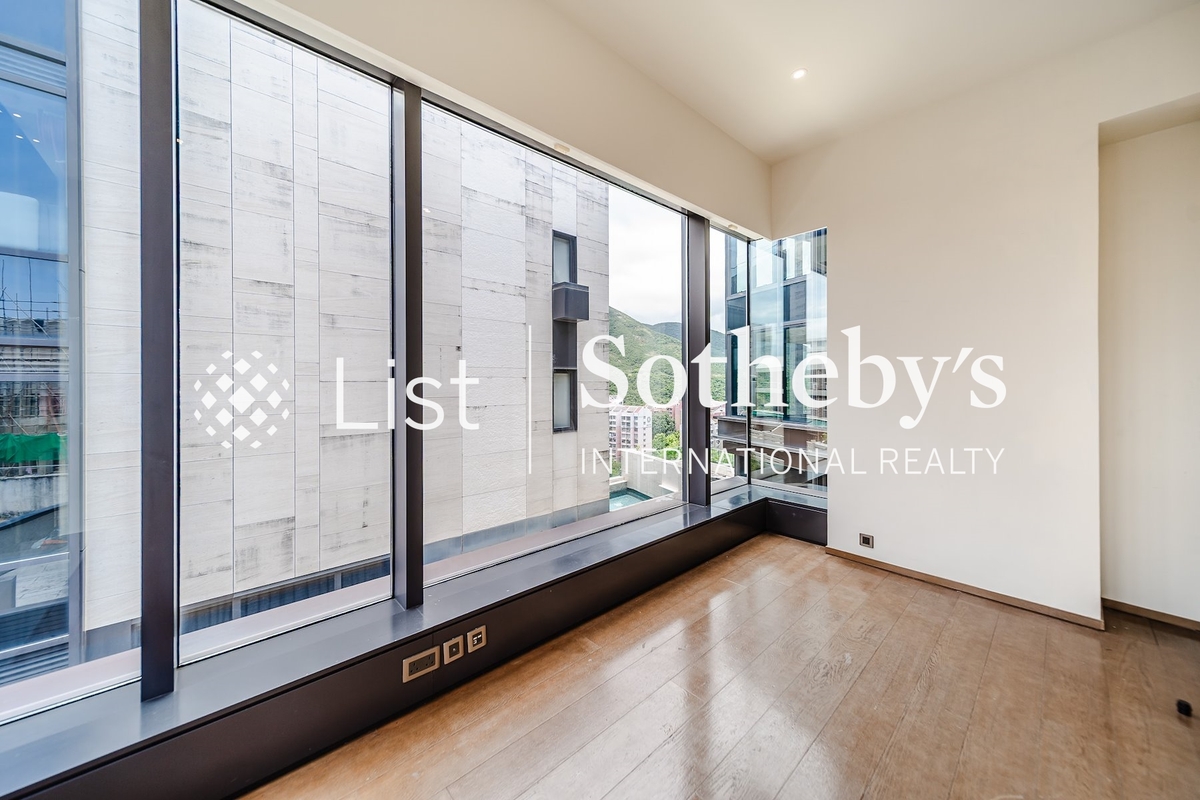 No. 11 Ching Sau Lane 靜修里11號 | Second Bedroom