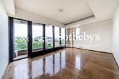No. 11 Ching Sau Lane 靜修里11號 | Living and Dining Room