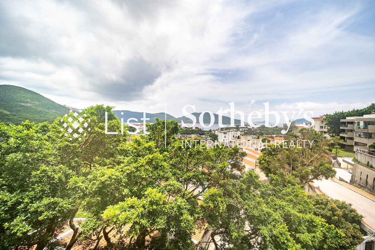 No. 11 Ching Sau Lane 靜修里11號 | View from Living and Dining Room