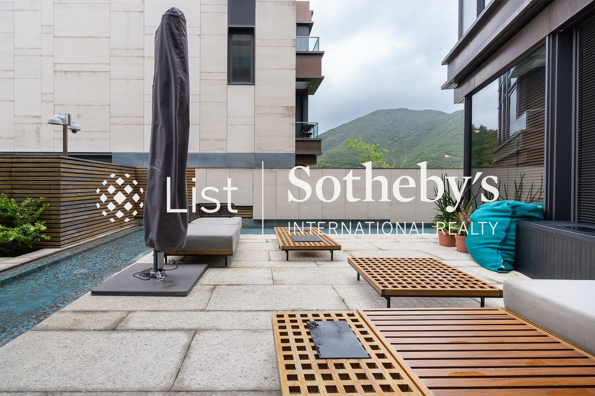 No. 11 Ching Sau Lane 靜修里11號 | Second Private Terrace off Living and Dining Room