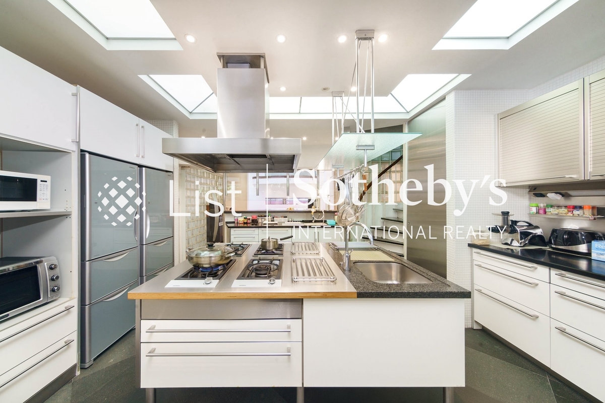 Turtle Cove 龜背灣 | Kitchen